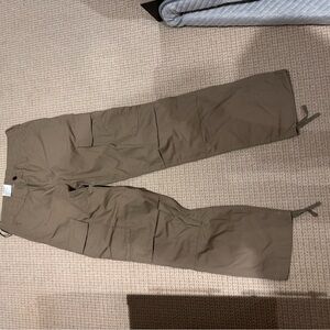 Carhartt Tan Cargo Pants for Versatile Style